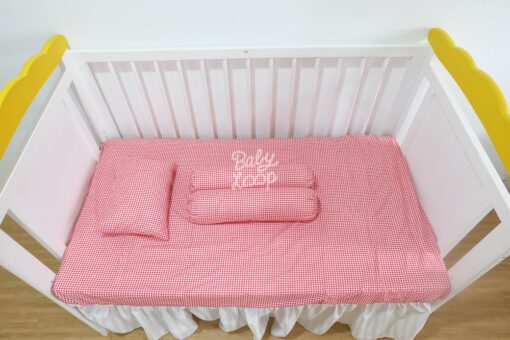 Bedding Classic Set Grid Red (Pre Order)