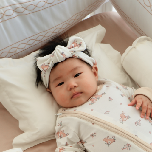 Bandana Bayi - Headband Knot Bow Tencel - Baby Loop - Image 3